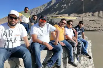 CRC Sales team enjoying trip to Lay Ladakh with Channel Partner in Sep. 2019